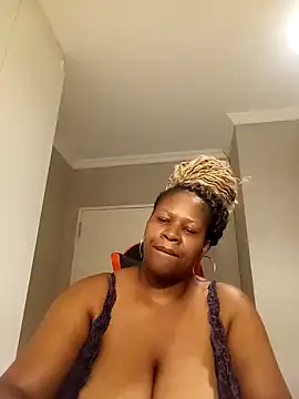 bustylisa1983 online show from 01/12/25, 10:22