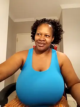 bustylisa1983 online show from 02/25/25, 06:25