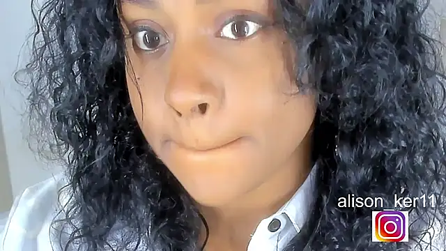 Snapshot of alison-ker3 chatting on 12/20/25, 10:33 alison-ker3 online show from 12/20/25, 10:33