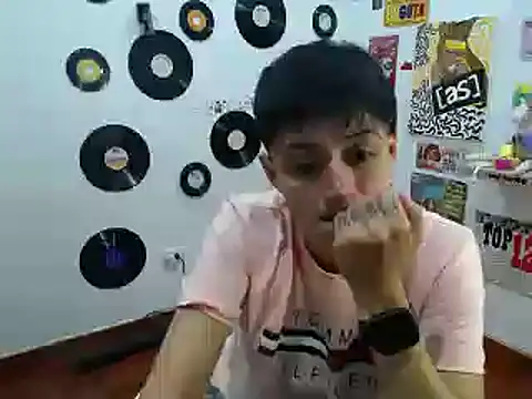 9 Fernanda 9 online show from 03/05/25, 04:34