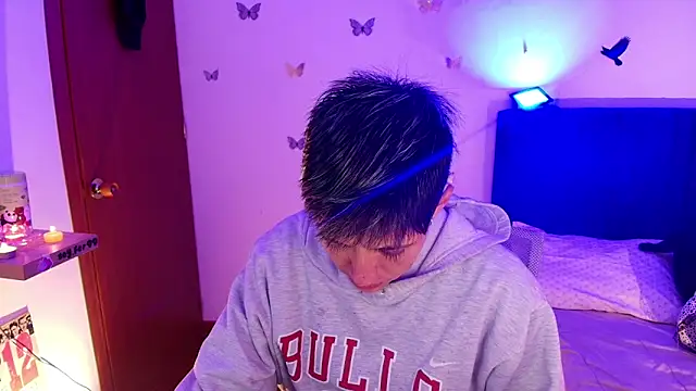 9 Fernanda 9 online show from 11/26/25, 07:20