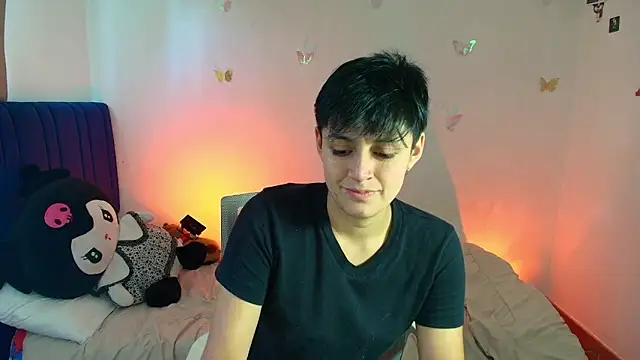 Snapshot of 9_Fernanda_9 chatting on 03/25/26, 02:56 9 Fernanda 9 online show from 03/25/26, 02:56