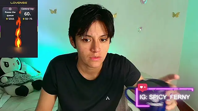Snapshot of 9_Fernanda_9 chatting on 05/14/26, 05:09 9 Fernanda 9 online show from 05/14/26, 05:09