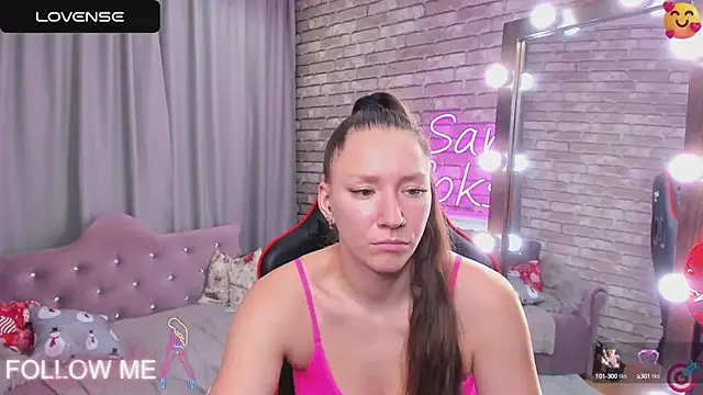 Snapshot of SarahCoksss chatting on 03/12/25, 03:46 SarahCoksss online show from 03/12/25, 03:46