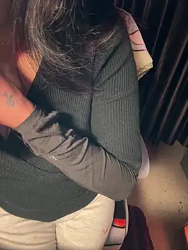 sexy-simmy online show from 02/10/26, 06:56