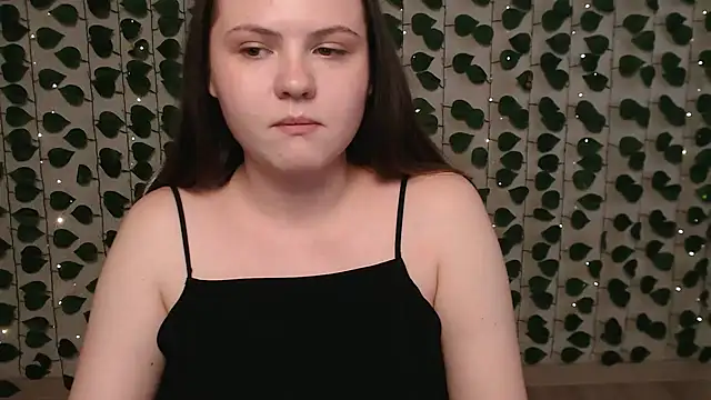 IxxiLiana online show from 02/02/25, 07:09