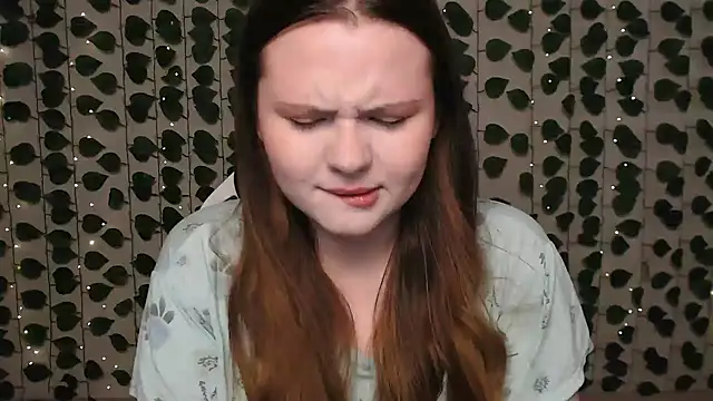 IxxiLiana online show from 02/07/25, 04:27