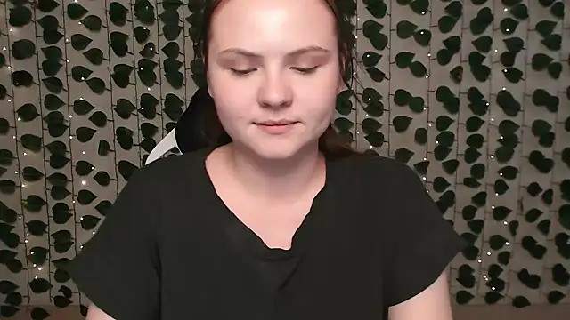 IxxiLiana online show from 02/11/25, 07:12