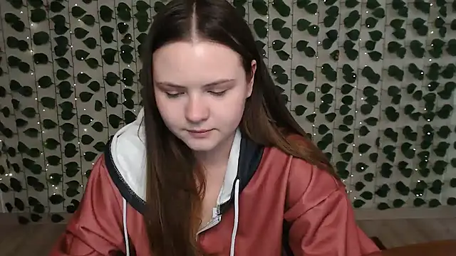 IxxiLiana online show from 02/21/25, 08:29