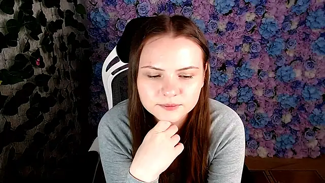 IxxiLiana online show from 09/09/25, 05:07