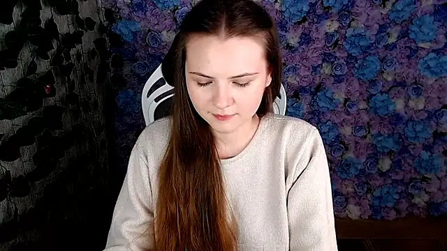 IxxiLiana online show from 10/16/25, 05:08