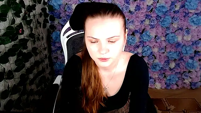 IxxiLiana online show from 10/26/25, 06:08