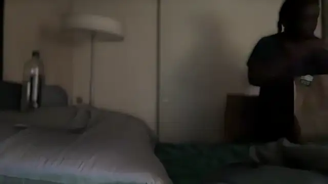 Snapshot of Yagurl__west chatting on 01/23/25, 03:43 Yagurl west online show from 01/23/25, 03:43