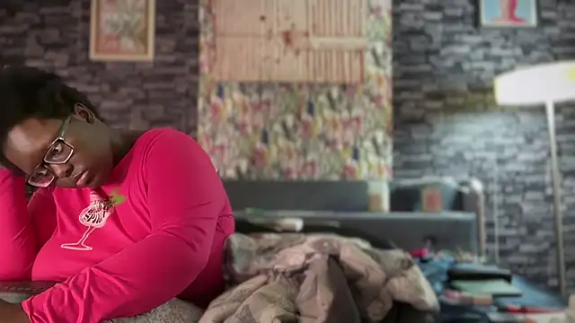 Snapshot of Yagurl__west chatting on 09/20/25, 11:28 Yagurl west online show from 09/20/25, 11:28