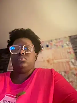 Yagurl  west online show from 11/26/25, 03:29