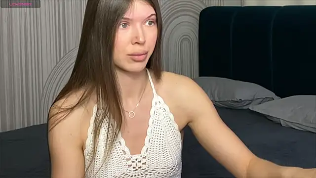 Snapshot of viviann_evans chatting on 03/03/25, 12:48 viviann evans online show from 03/03/25, 12:48