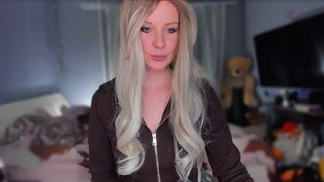 KlementinaBbG online show from 02/15/26, 08:38