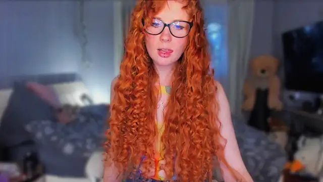 Snapshot of KlementinaBbG chatting on 04/01/26, 04:37 KlementinaBbG online show from 04/01/26, 04:37