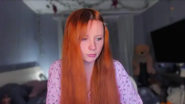 Snapshot of KlementinaBbG chatting on 04/06/26, 08:21 KlementinaBbG online show from 04/06/26, 08:21