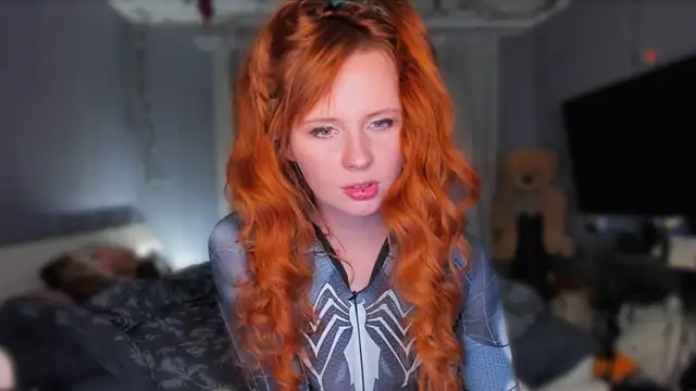 Snapshot of KlementinaBbG chatting on 04/07/26, 09:04 KlementinaBbG online show from 04/07/26, 09:04