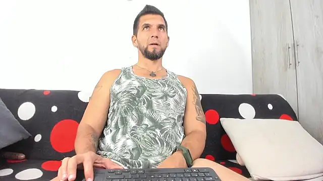 JULESLAKES online show from 12/02/25, 02:17