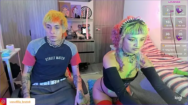 Snapshot of badeyes_crazygoat chatting on 03/12/26, 05:57 badeyes crazygoat online show from 03/12/26, 05:57