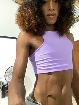 lau sil online show from 11/19/25, 11:16