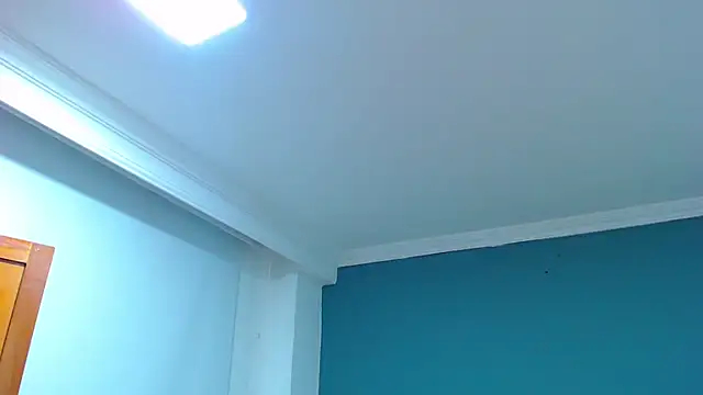 Snapshot of danna-_roouss chatting on 02/22/26, 12:56 danna- roouss online show from 02/22/26, 12:56