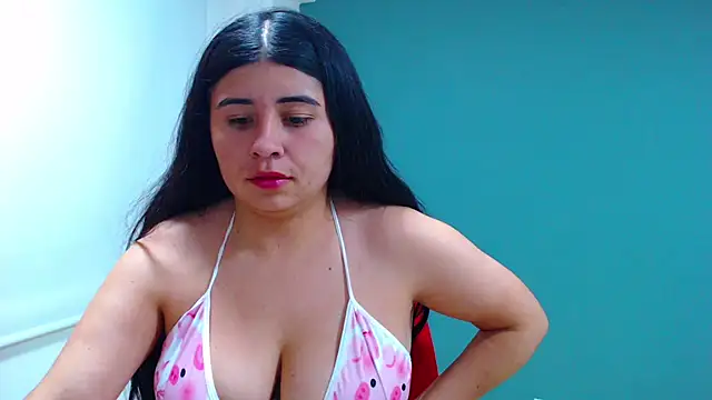 Snapshot of danna-_roouss chatting on 04/22/26, 03:09 danna- roouss online show from 04/22/26, 03:09