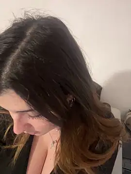 Novababy18 online show from 02/21/25, 10:37