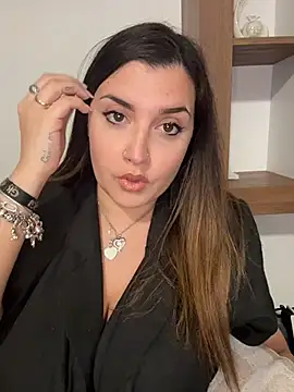 Snapshot of Novababy18 chatting on 03/08/26, 10:02 Novababy18 online show from 03/08/26, 10:02