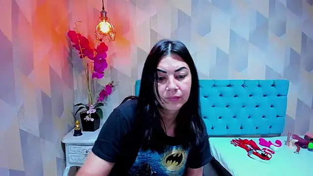 AdaFawxx online show from 02/21/26, 04:13