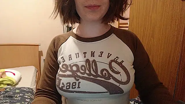 Snapshot of Chmiri_cb chatting on 01/07/25, 02:30 Chmiri cb online show from 01/07/25, 02:30