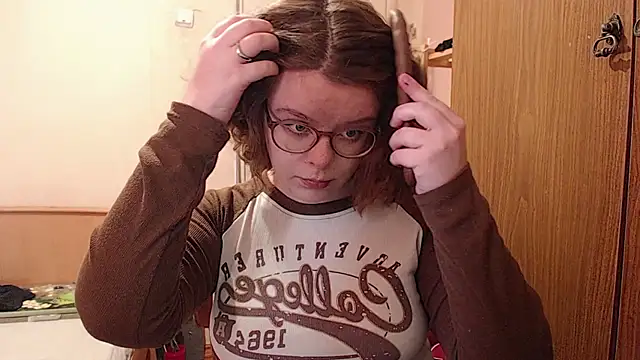 Snapshot of Chmiri_cb chatting on 03/13/25, 10:47 Chmiri cb online show from 03/13/25, 10:47