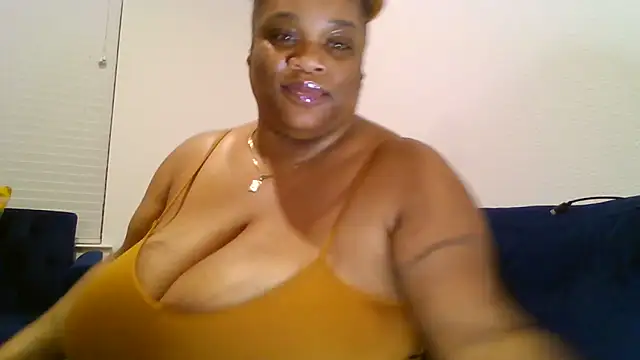 Snapshot of NaughtyHottieBBW chatting on 09/14/25, 01:38 NaughtyHottieBBW online show from 09/14/25, 01:38