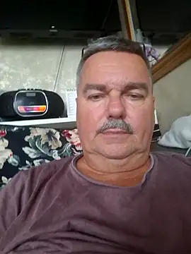 Snapshot of Tbone17 chatting on 04/21/26, 04:52 Tbone17 online show from 04/21/26, 04:52