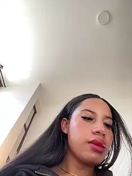 LauraSweett online show from 09/09/25, 08:30