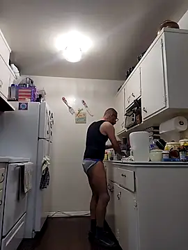 Snapshot of pajarol5co chatting on 12/27/24, 08:07 pajarol5co online show from 12/27/24, 08:07