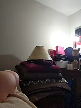 Snapshot of pajarol5co chatting on 12/21/25, 07:10 pajarol5co online show from 12/21/25, 07:10