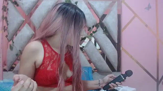 nadescomthxx online show from 02/08/25, 09:04