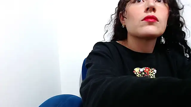 nadescomthxx online show from 07/06/26, 10:56