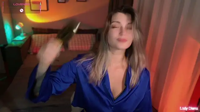 Snapshot of LancasterLady chatting on 03/13/26, 03:51 LancasterLady online show from 03/13/26, 03:51