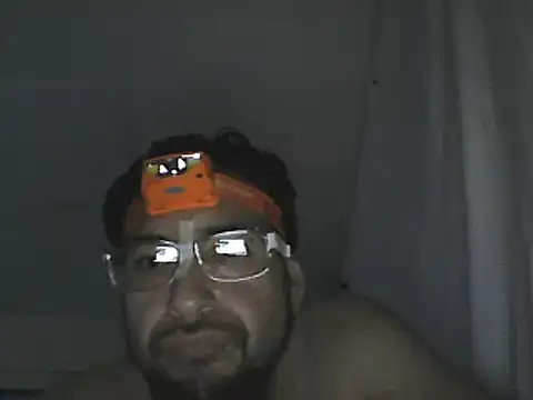 Snapshot of SideGhost chatting on 06/09/26, 03:18 SideGhost online show from 06/09/26, 03:18