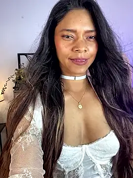 Alliz Collette online show from 12/04/25, 12:53