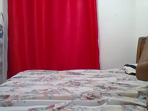 Snapshot of sexy__candyy chatting on 03/17/26, 04:21 sexy candyy online show from 03/17/26, 04:21