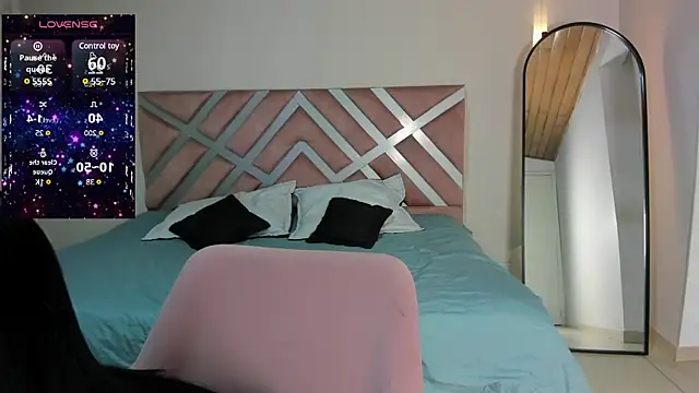 pamela anderson  online show from 01/15/25, 03:43