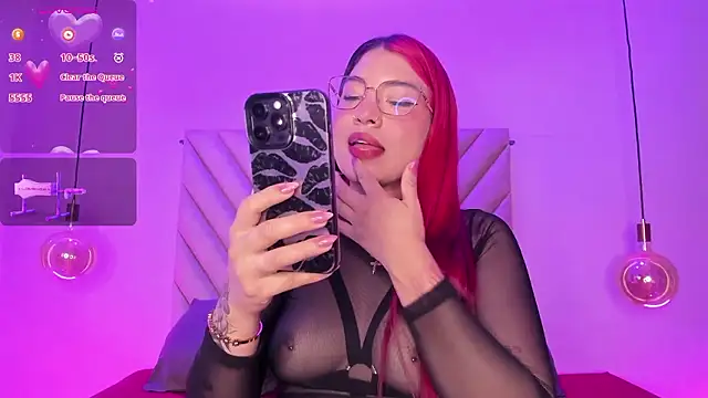 EmmaSwift  online show from 01/15/26, 04:17