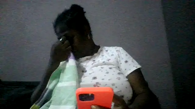 Snapshot of XgeileKutje chatting on 04/15/26, 09:48 XgeileKutje online show from 04/15/26, 09:48