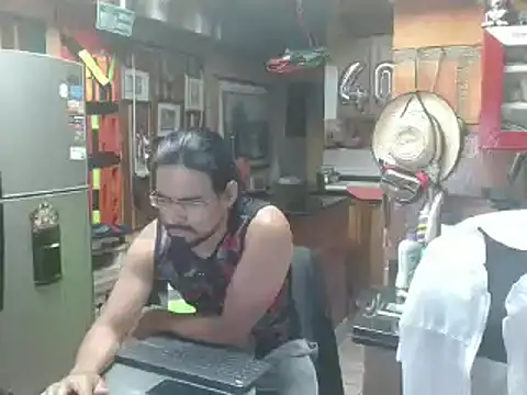 Dr Pocholate84 online show from 02/03/25, 04:46