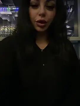 Chloe Ricci online show from 12/12/24, 08:32